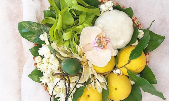 Mẹt hoa quả thơm, quả ngũ sắc cúng rằm với nhiều loại bắt mắt