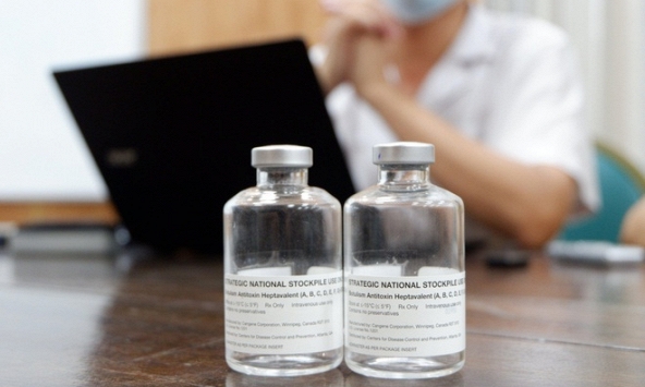 Thuốc cứu người bị ngộ độc pate Minh Chay phải chuyển cấp tốc từ Thái Lan về