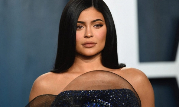 Top 10 sao nữ kiếm tiến giỏi nhất năm 