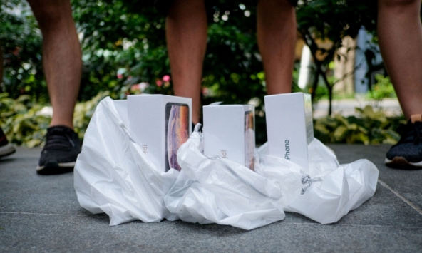 Chiếc iPhone 12 đầu tiên về đến Việt Nam khả năng sẽ có giá trên 200 triệu