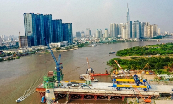 Dự án xây cầu Thủ Thiêm 2 tạm dừng thi công vì vướng mặt bằng