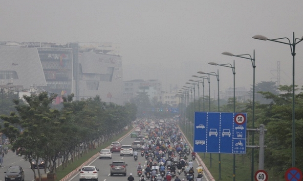  TP.HCM sương mù bao phủ dày đặc do đâu? 