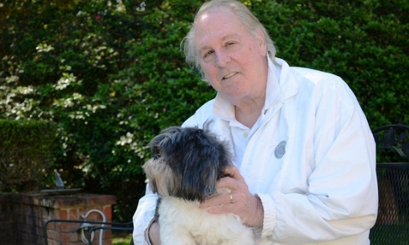 Nhà văn Winston Groom qua đời ở tuổi 77