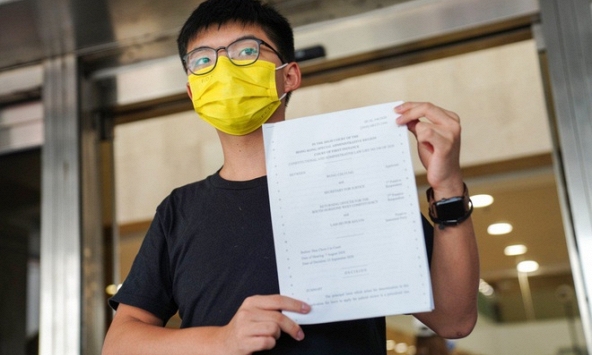 Nhà hoạt động Hoàng Chi Phong đã bị bắt 