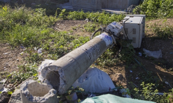 Chuyên gia xây dựng: Cột điện bị gãy có được sản xuất đúng tiêu chuẩn hay không?