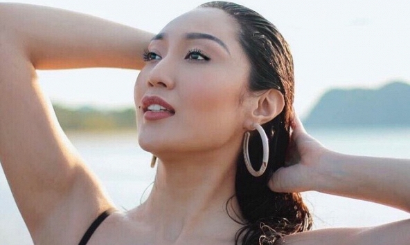 Hoa hậu Trái Đất 2017 chia sẻ về hành trình vượt qua nCoV