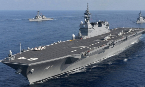 Ba tàu chiến hạm Nhật Bản cập cảng Cam Ranh để làm công tác hậu cần kỹ thuật