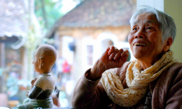 Người đàn bà “Đi giữa hai thế kỷ”