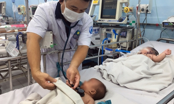 Số ca mắc bệnh tay chân miệng ở TP HCM tăng mạnh