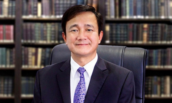 Lương của ông Lê Vinh Danh là 550 triệu đồng, gấp 23 lần lương giảng viên