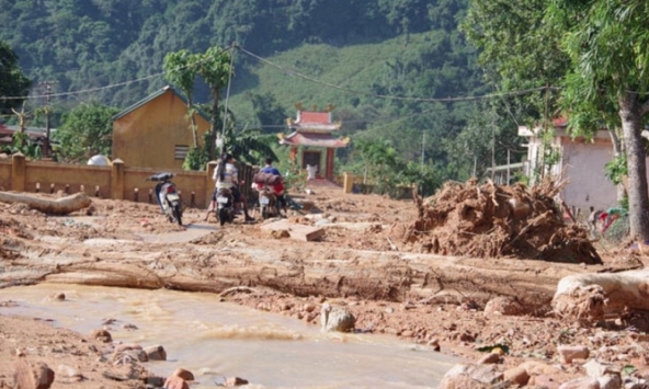 Quảng Trị: Hiện trường xã Hướng Việt sau trận lũ quét kinh hoàng