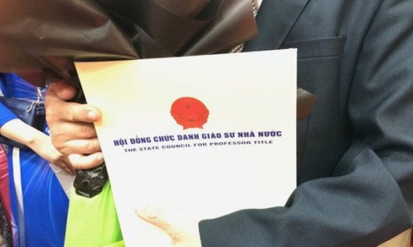 Việc ứng viên GS, PGS khai gian' bài báo: 'Vấn đề nằm ở đạo đức công bố khoa học'