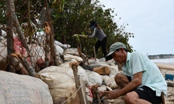 Thành lập Ban Chỉ đạo tiền phương để ứng phó với bão số 9