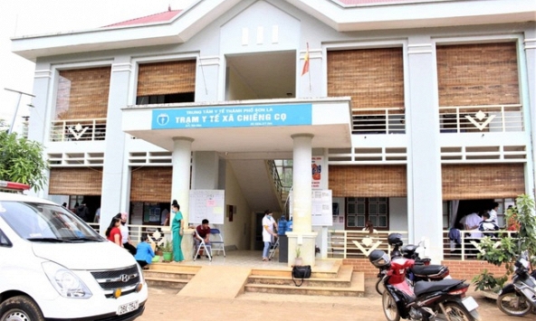 Sơn La: Hơn 40 học sinh bị ngộ độc sau khi ăn bữa sáng gần trường