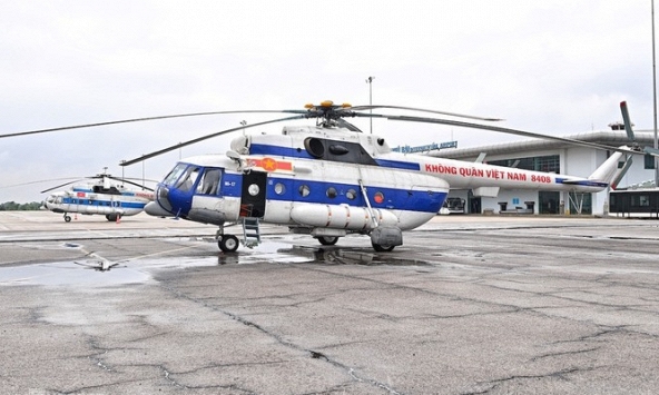 Trực thăng sẵn sàng tiếp tế lương thực cho 3000 dân ở Phước Thành và Phước Lộc