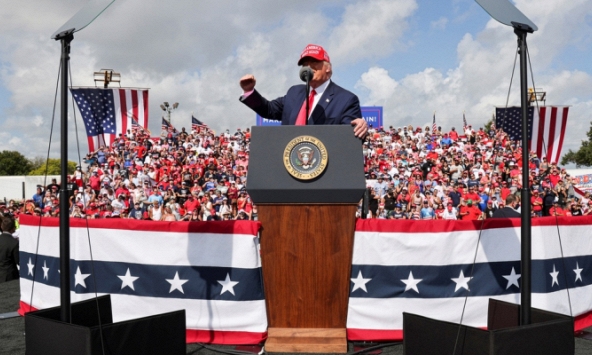 Các học giả dự đoán về khả năng trúng cử của ông Donald Trump 