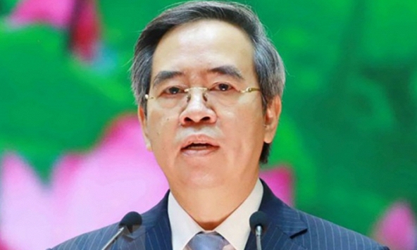 Đề nghị xem xét kỷ luật ủy viên Bộ Chính trị Nguyễn Văn Bình