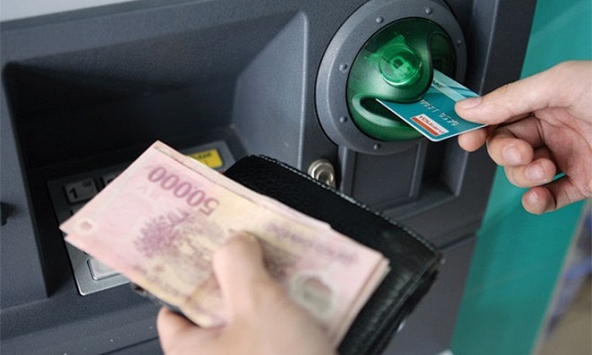 Quy định mới về trả lương qua thẻ ATM từ 01/01/2021