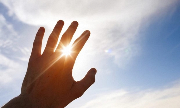 ​Tia cực tím tại Nha Trang, Cần Thơ gây hại ở mức rất cao