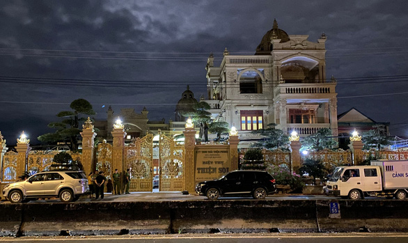 Chủ hữu biệt thự dát vàng ở Bà Rịa - Vũng Tàu bị bắt