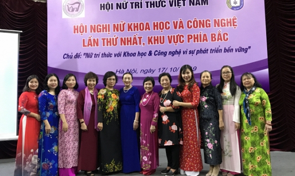 Nữ trí thức với nghiên cứu khoa học phục vụ phát triển kinh tế - xã hội