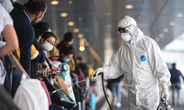 Nam tiếp viên Vietnam Airlines mắc Covid-19 có thể bị xử lý hình sự