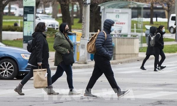 Hướng dẫn mới của WHO về đeo khẩu trang tại vùng dịch