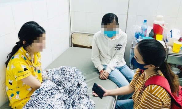 Vụ nữ sinh An Giang nghi tự tử: Tạm đình chỉ công tác hiệu trưởng và hiệu phó 