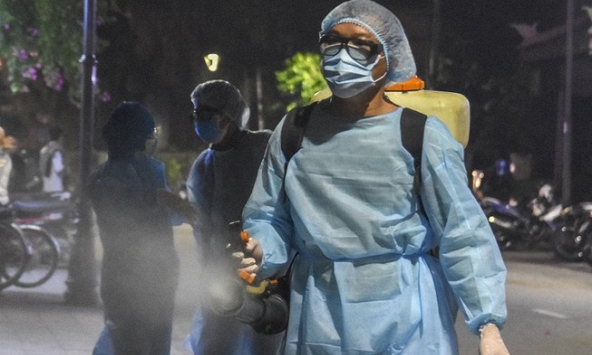 Một người tái dương tính với Covid-19, từng đi chung xe khách với 25 người