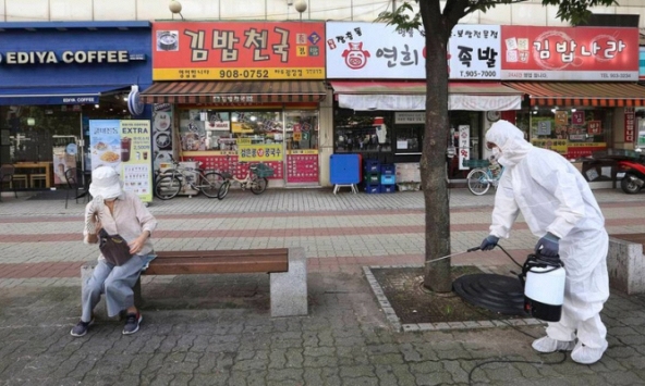 Hàn Quốc đứng trước nguy cơ làn sóng dịch bệnh tái bùng phát 