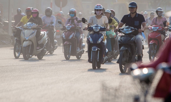 Số ca mắc bệnh hô hấp là người già và trẻ em tăng mạnh do bụi mù, khí lạnh