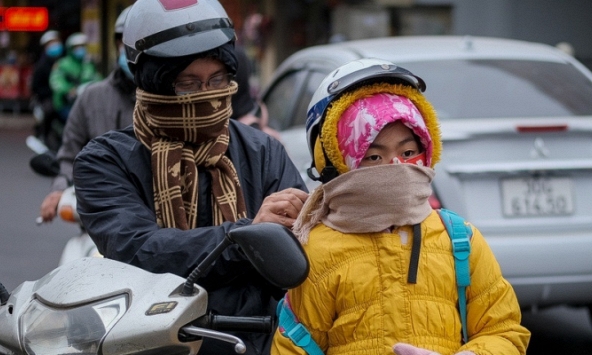 Hà Nội: Đề xuất cho học sinh vào lớp sau 8 giờ ngày rét 