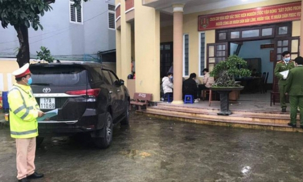 Vì sao tài xế chở người nhập cảnh trái phép tự tử trong khu cách ly?