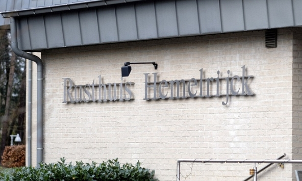 27 người tử vong vì Covid-19 sau khi tham gia tiệc ở viện dưỡng lão