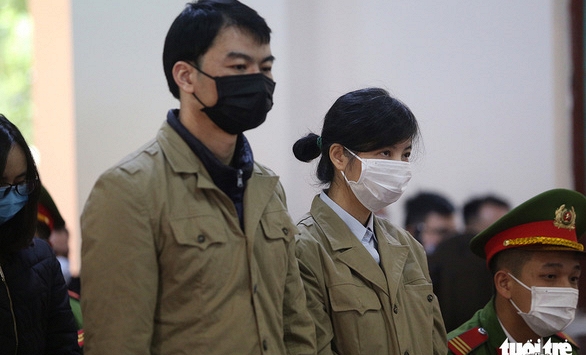 Hoãn phiên xử 4 thành viên đoàn thanh tra Bộ Xây dựng 