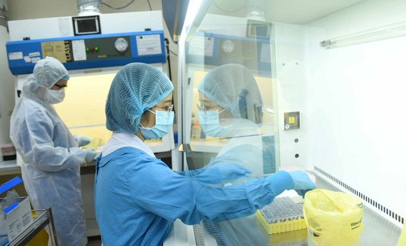 Bộ Y tế đề nghị dừng tổ chức, hạn chế bay từ quốc gia có virus biến thể