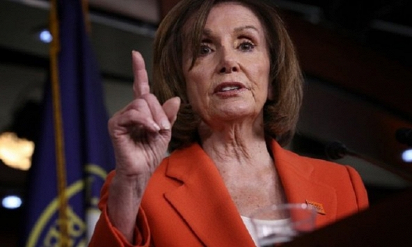 Chủ tịch Hạ viện đòi cách chức ông Trump ngay lập tức