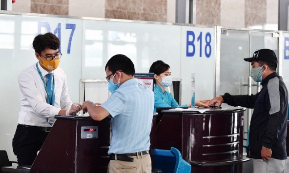  Giá vé máy bay Tết Nguyên đán 2021 tiếp tục giảm