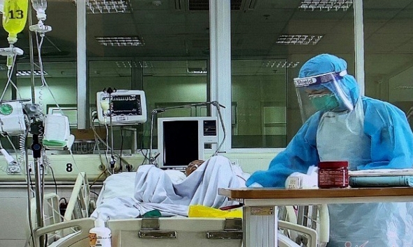 Tình hình sức khỏe hiện tại của ca bệnh COVID-19 nặng nhất miền Bắc