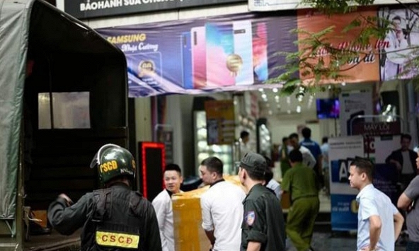 Vụ án Nhật Cường: Tổng Giám đốc Bùi Quang Huy chi 70 tỷ buôn lậu điện thoại