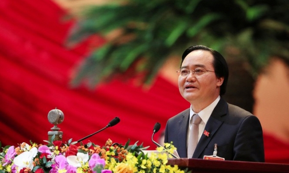 Bộ trưởng Bộ GD-ĐT: 'Chúng ta đã phá bỏ việc độc quyền biên soạn và phát hành SGK'