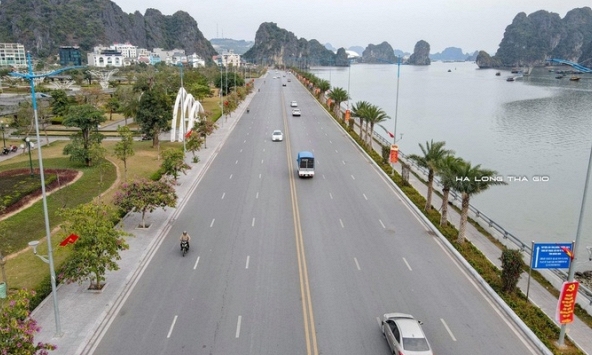Dịch bùng phát ở Quảng Ninh, khách đồng loạt hủy đổi tour 