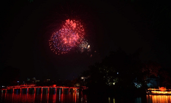 Hà Nội không tổ chức bắn pháo hoa tại 30 quận, huyện, thị xã đêm giao thừa