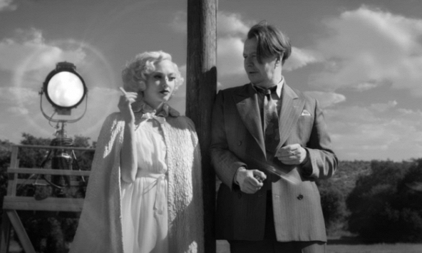 Netflix thống trị danh sách Quả Cầu Vàng với 42 đề cử