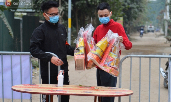 Ngày cúng ông Táo trên mọi miền Tổ Quốc giữa mùa dịch