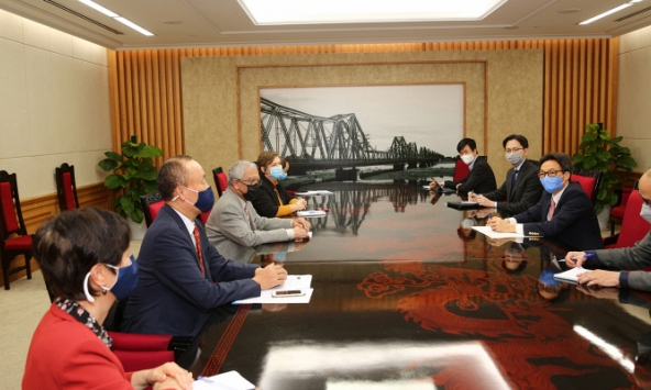 Các tổ chức quốc tế sẽ hỗ trợ vaccine ngừa COVID-19 cho Việt Nam