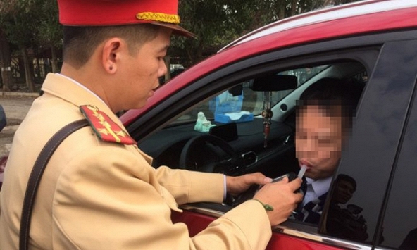 Hơn 250 tài xế vi phạm nồng độ cồn trong ngày mùng 2 Tết