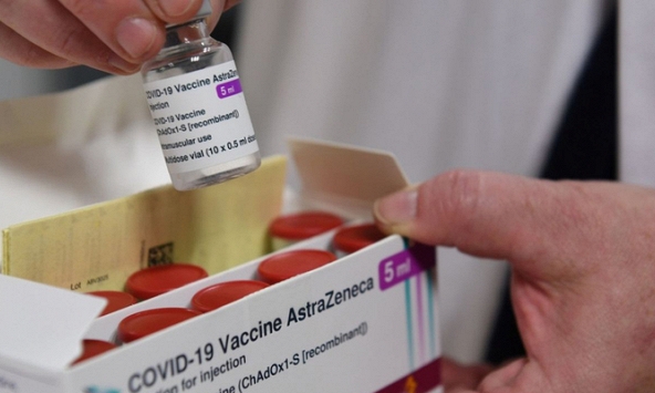 Bộ Y tế ký văn bản cho phép nhập khẩu 204.000 liều vaccine Covid-19