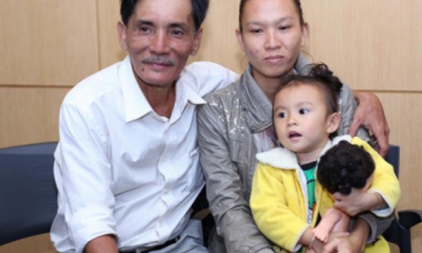 Gia đình tiết lộ tình trạng nghệ sĩ Thương Tín: Liên tục đòi về nhà vì trong người mang nhiều bệnh