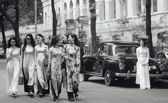 Khi xưa phụ nữ Hà Nội mặc áo dài